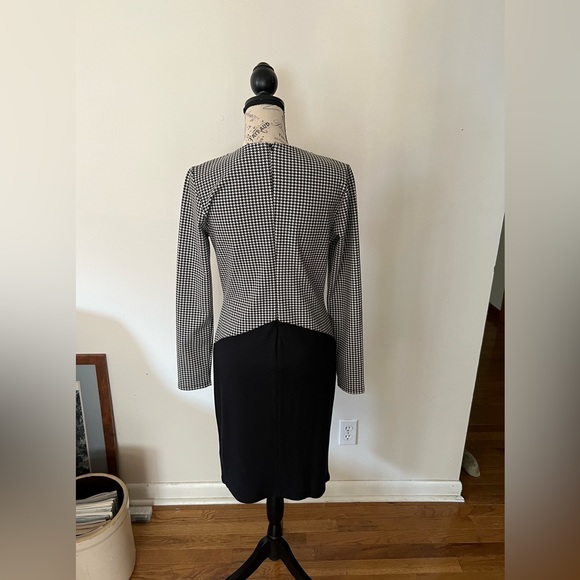 Venus Houndstooth Long Sleeve Dress 8 - Picture 9 of 12